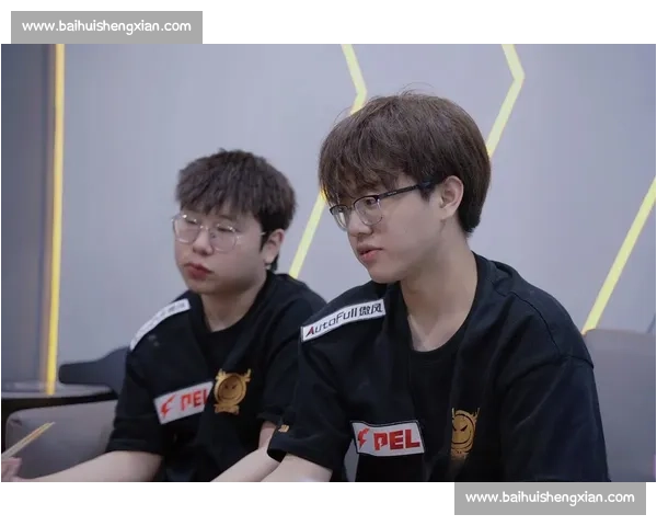 和平精英PEL:季后赛席位争夺白热化! 和平精英PEL:季后赛席位争夺白热化!